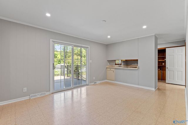 407 Hillmont Drive, Huntsville, AL 35805