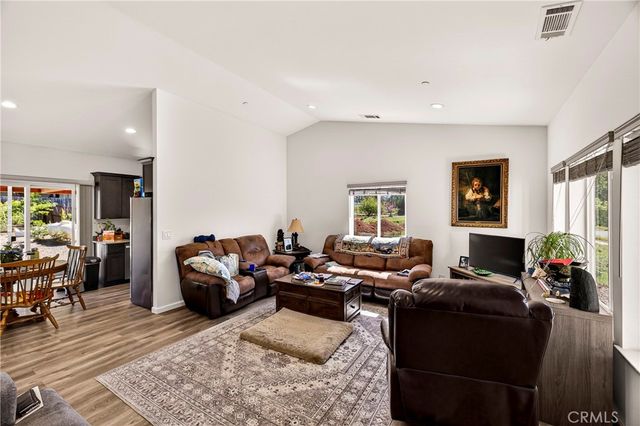 14227 Elmira, Magalia, CA 95954