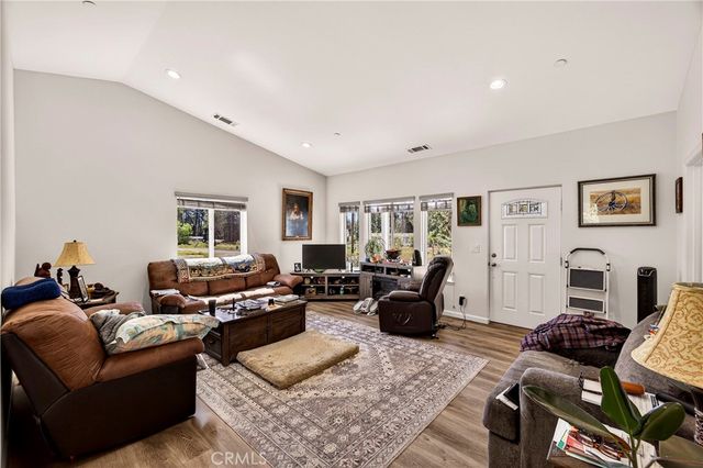 14227 Elmira, Magalia, CA 95954