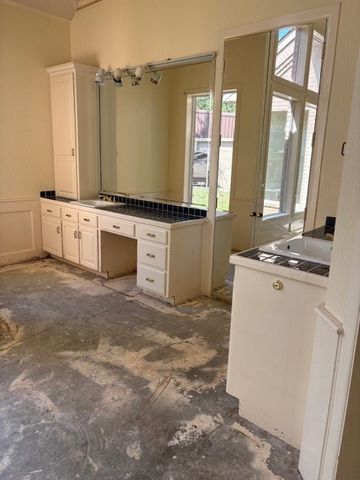 1417 Wyndmere Drive, Desoto, TX 75115