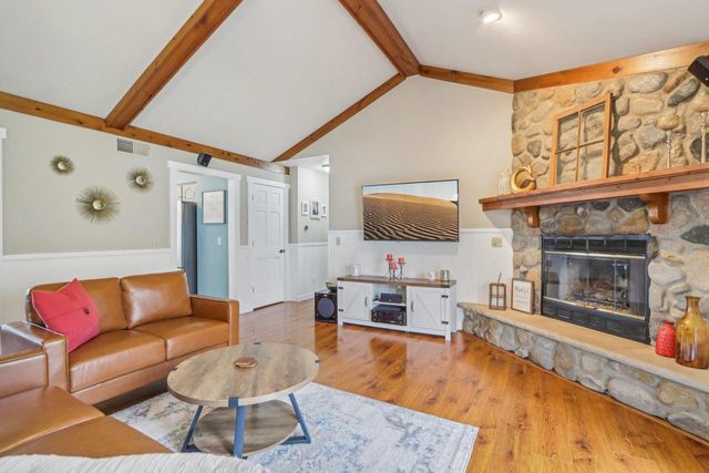 406 School Street, Marshall, WI 53559