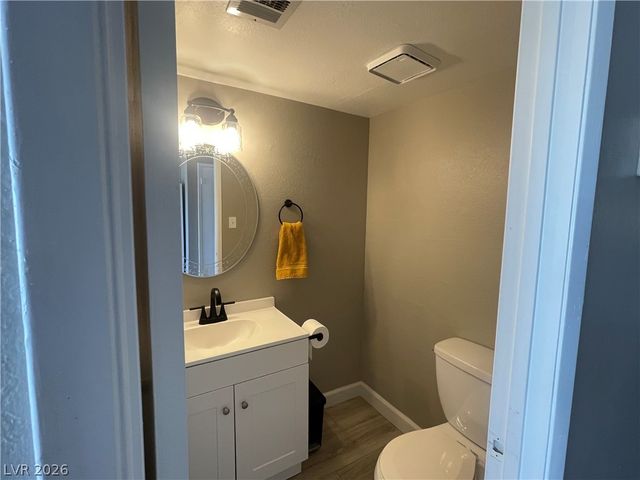 5260 Janfred Court 11, Las Vegas, NV 89103