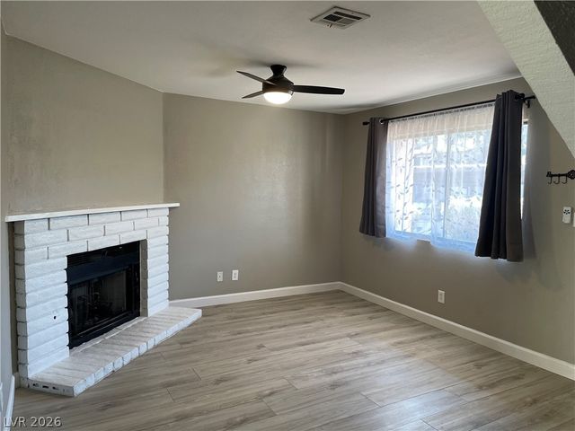 5260 Janfred Court 11, Las Vegas, NV 89103