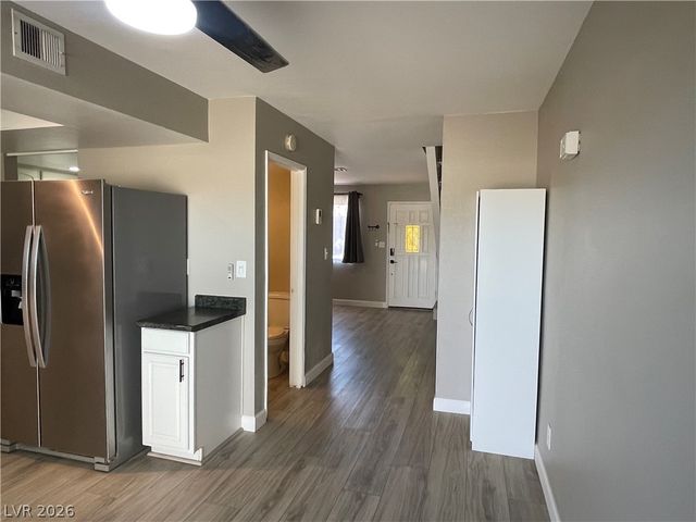 5260 Janfred Court 11, Las Vegas, NV 89103