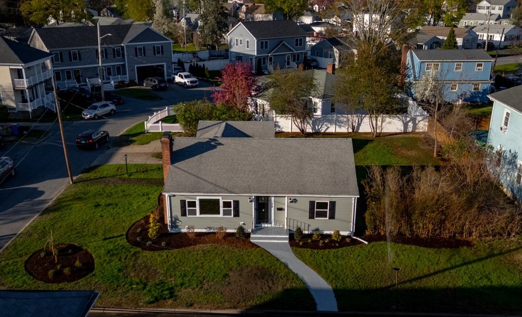 73 Tucker Street, Lincoln, RI 02865