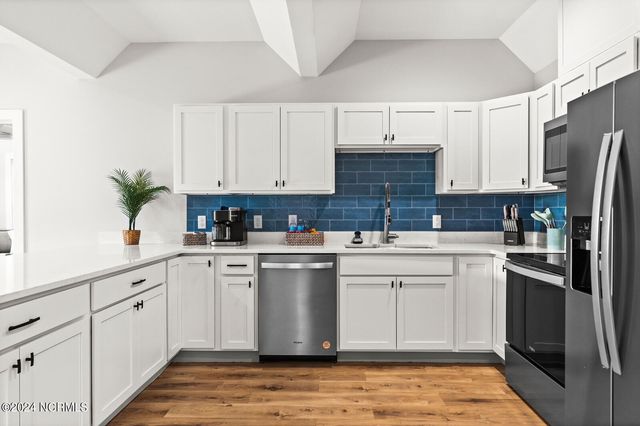 238 NE 70th Street, Oak Island, NC 28465