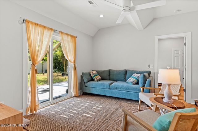 238 NE 70th Street, Oak Island, NC 28465
