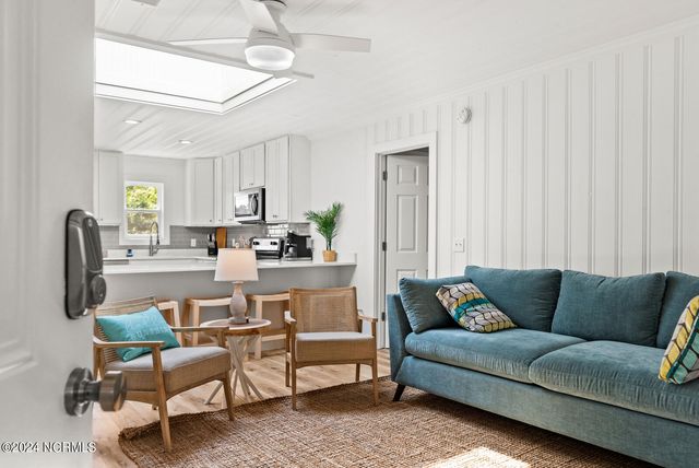 238 NE 70th Street, Oak Island, NC 28465