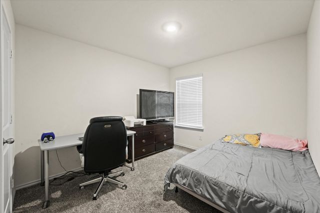2818 Highgarden Trail, Crandall, TX 75114