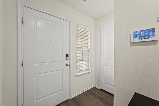 2818 Highgarden Trail, Crandall, TX 75114