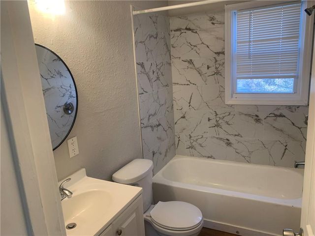 4029 Wabash Avenue, Kansas City, MO 64130