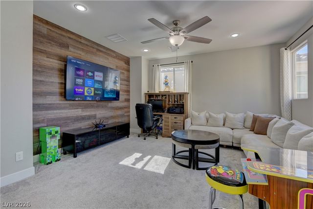 8030 Foxfield Springs Street, Las Vegas, NV 89166