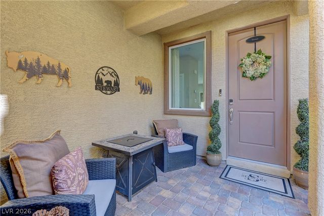 8030 Foxfield Springs Street, Las Vegas, NV 89166