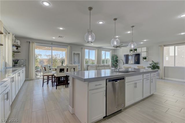 8030 Foxfield Springs Street, Las Vegas, NV 89166