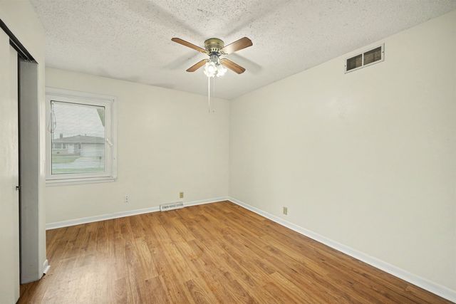745 Willow, Salina, KS 67401