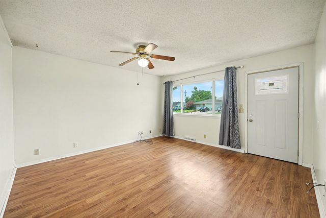 745 Willow, Salina, KS 67401