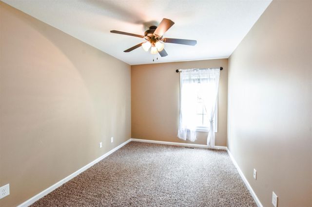 3627 Fox Tail Drive, Clarksville, TN 37040
