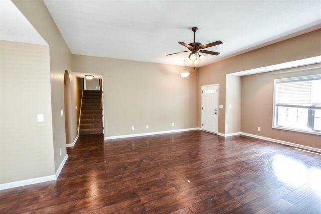 3627 Fox Tail Drive, Clarksville, TN 37040