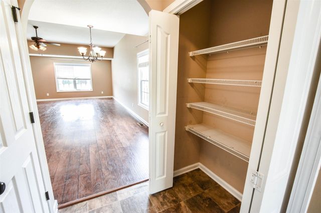 3627 Fox Tail Drive, Clarksville, TN 37040