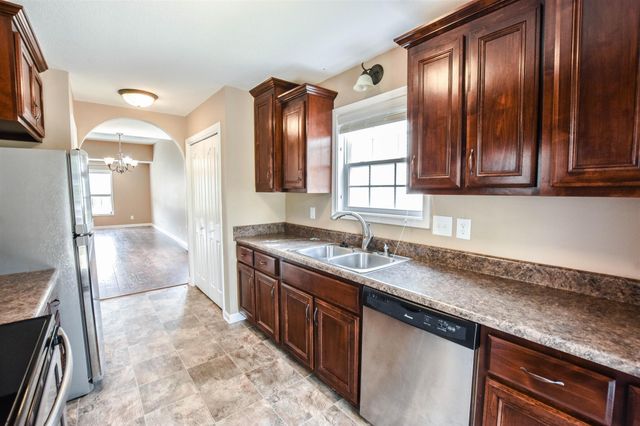 3627 Fox Tail Drive, Clarksville, TN 37040