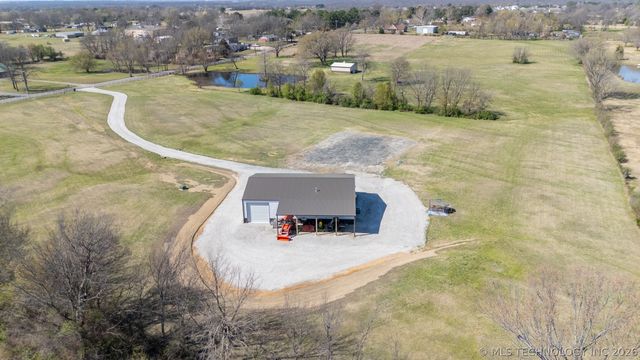 9195 E 580 Road, Catoosa, OK 74015