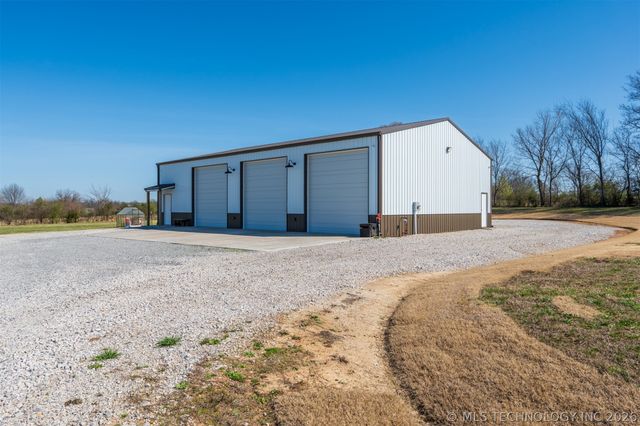 9195 E 580 Road, Catoosa, OK 74015