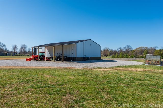 9195 E 580 Road, Catoosa, OK 74015