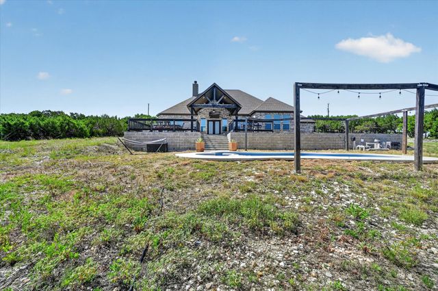 118 Cedar Mountain Drive, Weatherford, TX 76085