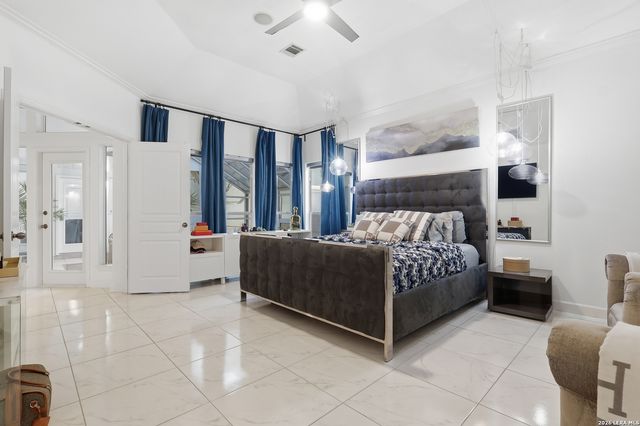 19122 E Birdsong, San Antonio, TX 78258