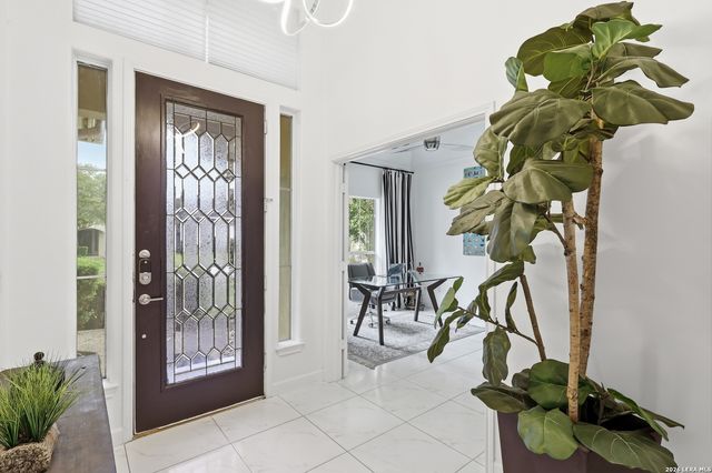 19122 E Birdsong, San Antonio, TX 78258