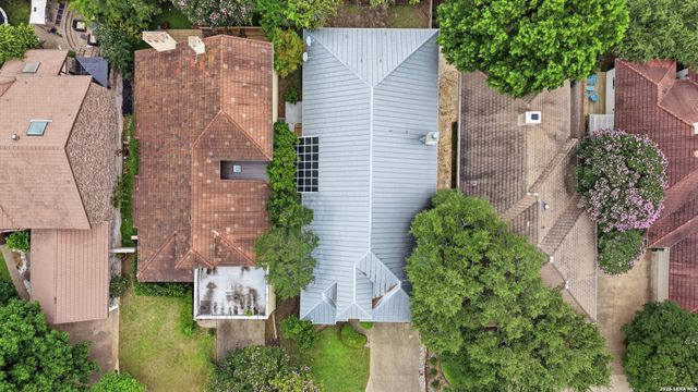 19122 E Birdsong, San Antonio, TX 78258