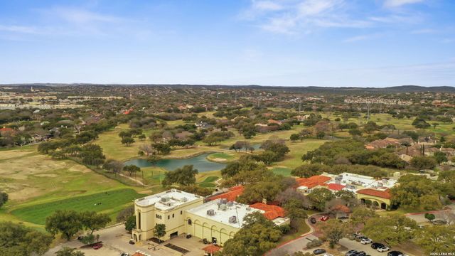 19122 E Birdsong, San Antonio, TX 78258