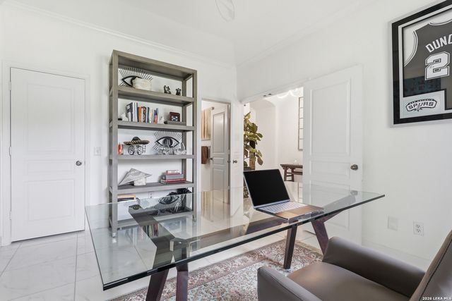 19122 E Birdsong, San Antonio, TX 78258