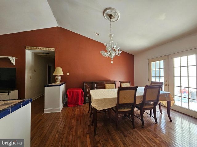 8909 ARDEN STATION RD, Westover, MD 21871