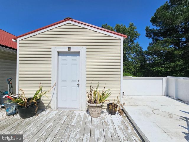 8909 ARDEN STATION RD, Westover, MD 21871