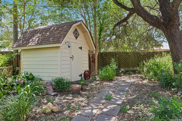 1918 Longfield, San Antonio, TX 78248