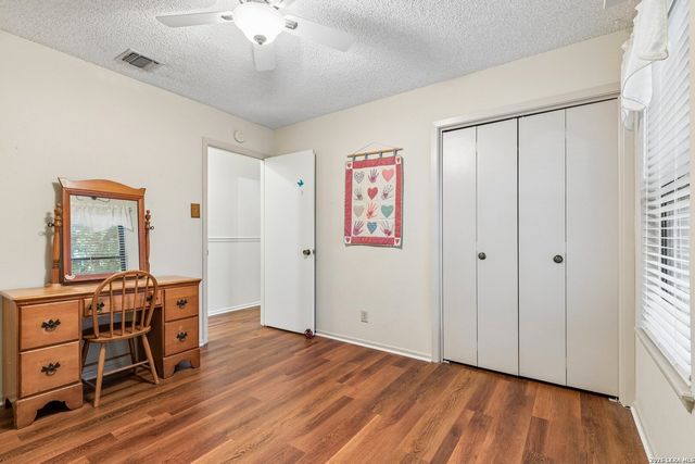 1918 Longfield, San Antonio, TX 78248