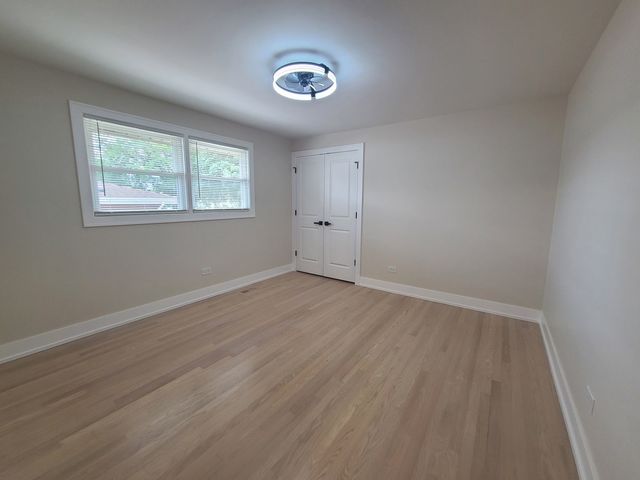 9028 Meade Avenue, Oak Lawn, IL 60453