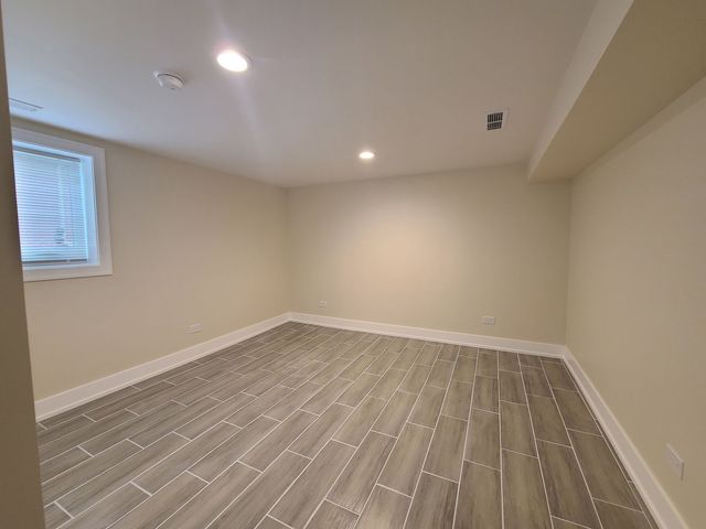 9028 Meade Avenue, Oak Lawn, IL 60453