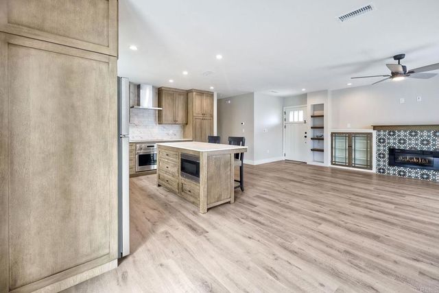 605 Morse Street, Oceanside, CA 92054