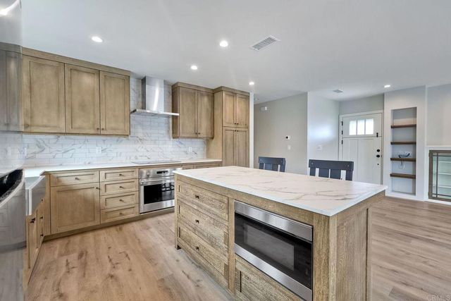 605 Morse Street, Oceanside, CA 92054
