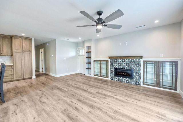 605 Morse Street, Oceanside, CA 92054