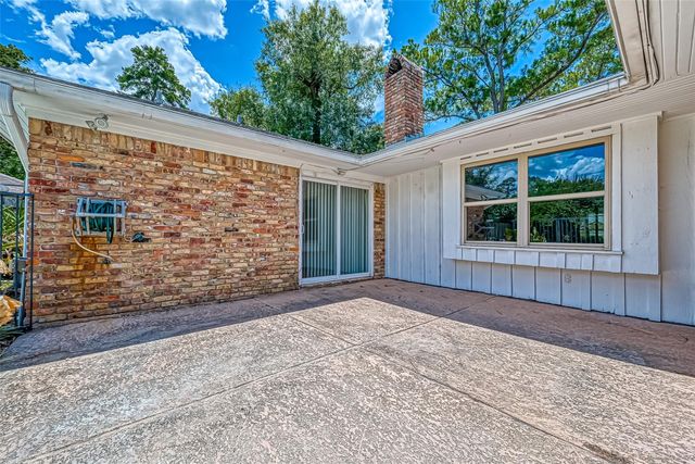 918 Wycliffe Drive, Houston, TX 77079