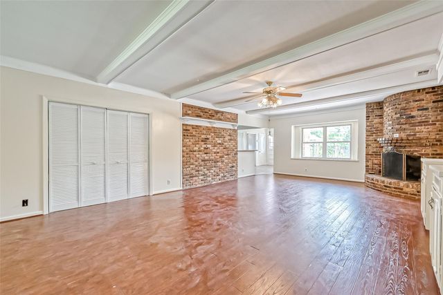 918 Wycliffe Drive, Houston, TX 77079