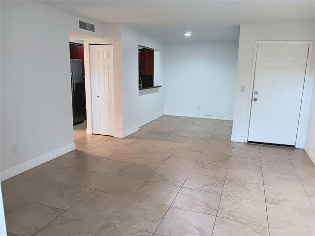 1265 SW 46th Avenue 2207, Pompano Beach, FL 33069