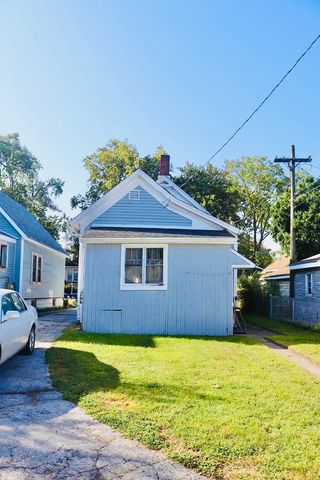 2332 Desplaines Street, Blue Island, IL 60406