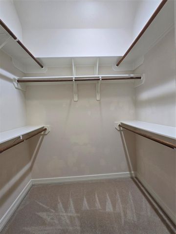 1813 Sandy Lake Drive, Friendswood, TX 77546