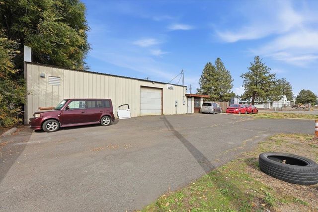 1521 E Houston Ave, Spokane, WA 99217