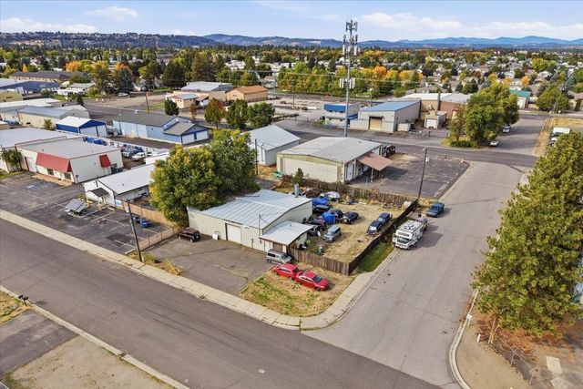 1521 E Houston Ave, Spokane, WA 99217