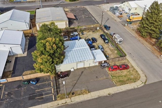 1521 E Houston Ave, Spokane, WA 99217